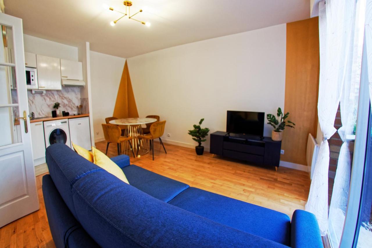 Suite George 5 + Parking Prive Et Securise Arras Exteriör bild