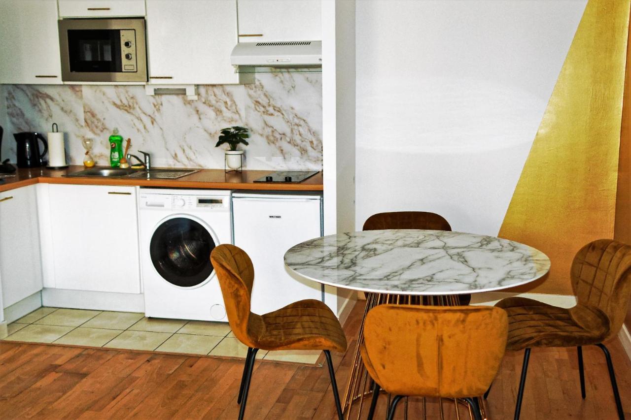 Suite George 5 + Parking Prive Et Securise Arras Exteriör bild