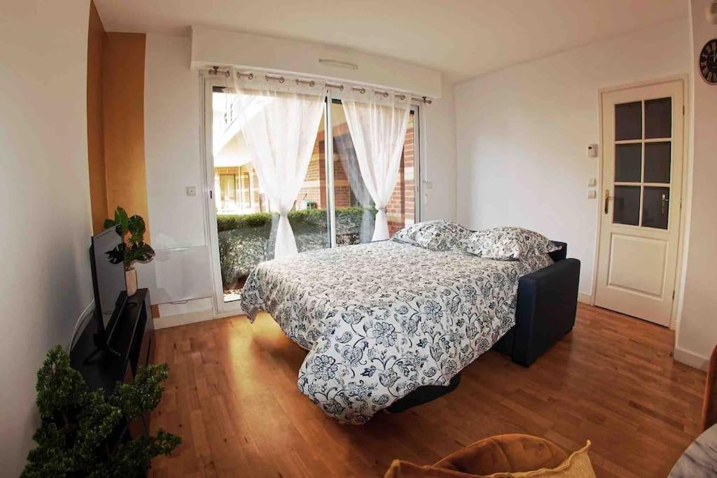 Suite George 5 + Parking Prive Et Securise Arras Exteriör bild